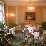 Centro Hotel National Frankfurt City, Trademark Collection By Wyndham 