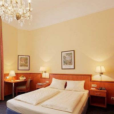 Hotel Centro National Frankfurt City, Trademark Collection By Wyndham 3*