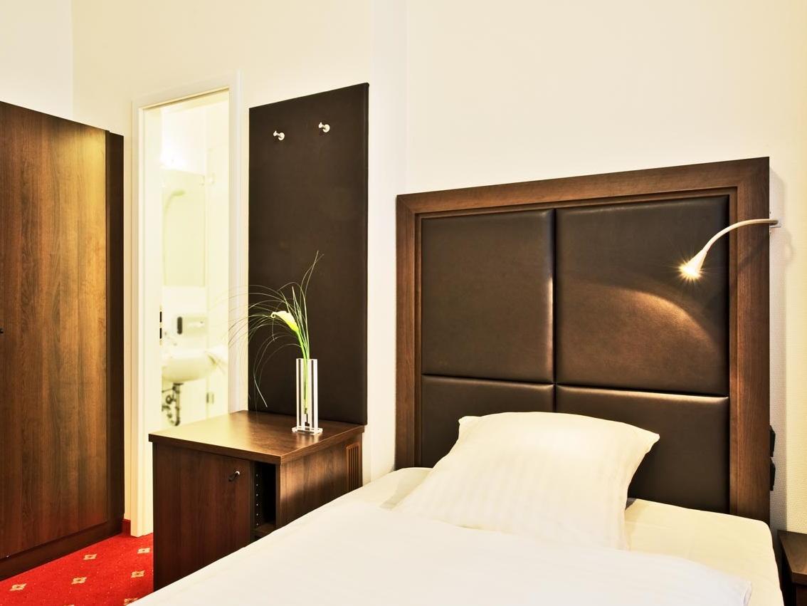 Hotel Centro National Frankfurt City, Trademark Collection By Wyndham 3*